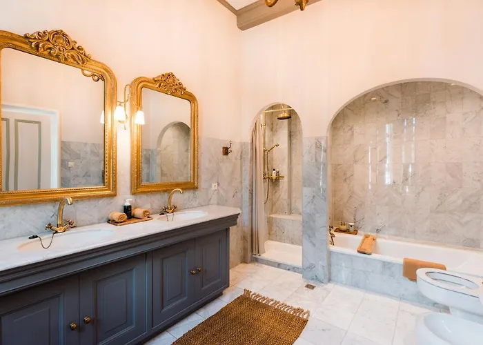 Отель Fortuna Spinoza Монникендам