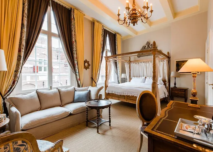 Fortuna Spinoza Отель Монникендам